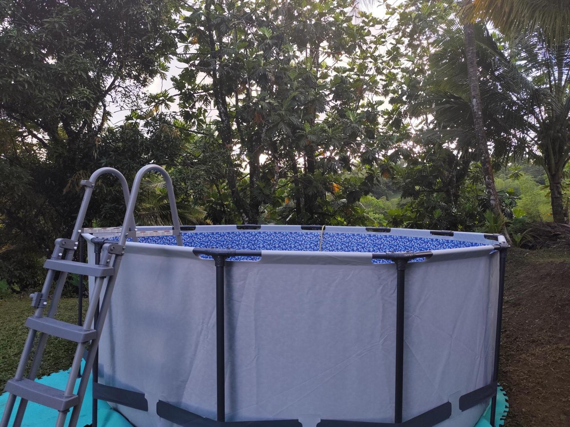 Camping A La Ferme Gros-Morne Ngoại thất bức ảnh